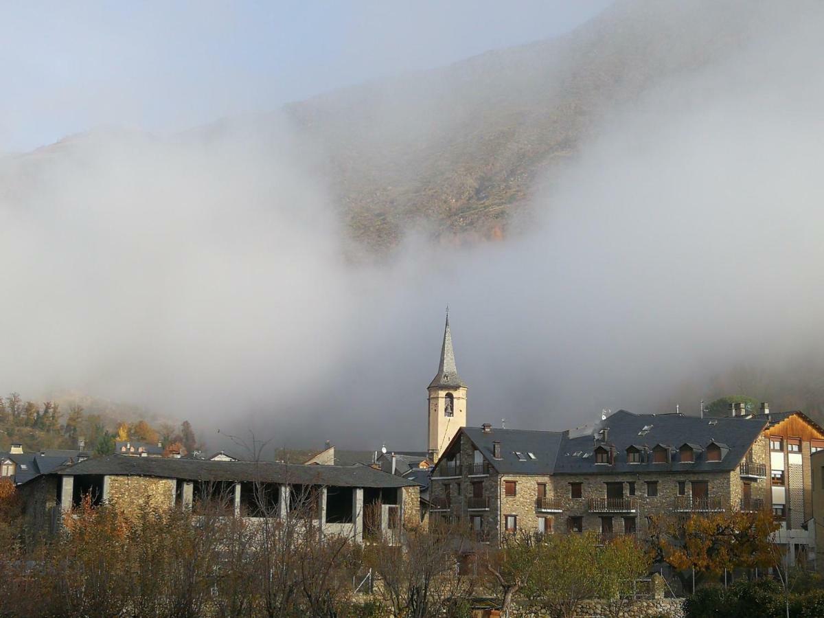 Apartament Ca La Nena Esterri D'Aneu Luaran gambar